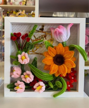 Everlasting Garden Frame Velvet Flowers - Random Color