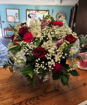 Exotica's Somtething Sweet Arrangement Anniversary