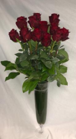 Explorer Classic Dozed Vase arrangement 