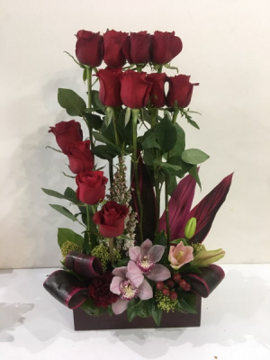 Express Ur Love Arrangement