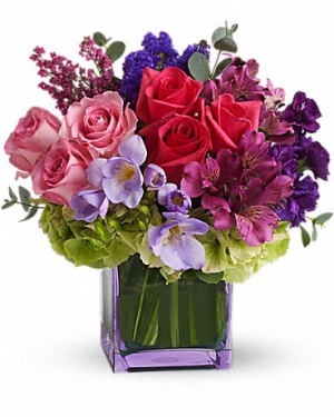 Exquisite Beauty T48-2 10.5"(w) x 11.5"(h)
