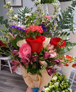 Extravaganza (medium wrapped) 