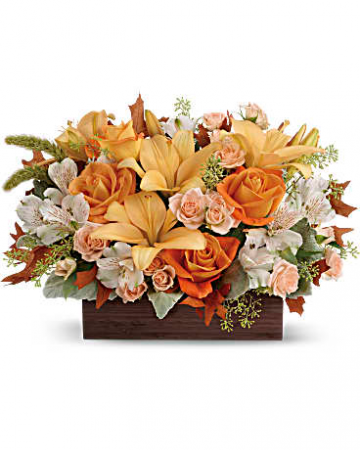 Fancy Chic  in Kirtland, OH | Kirtland Flower Barn