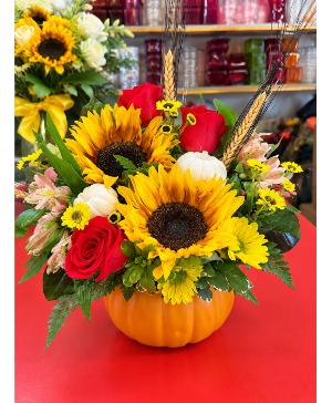 FALL FLOWERS  PUMPKIN