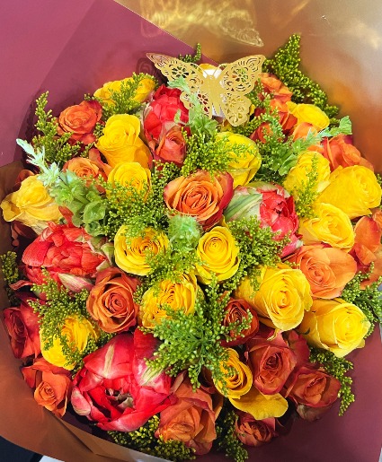 FALL IN LOVE BOUQUET  JUST BECAUSE