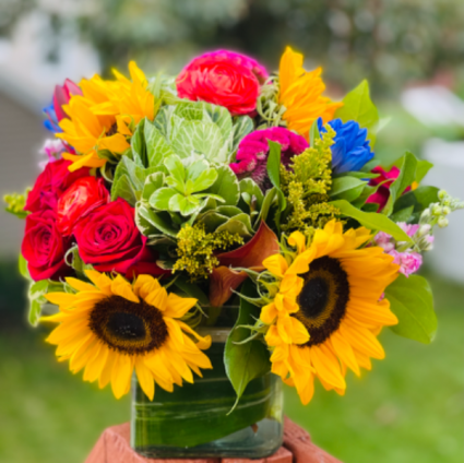 Fallicious  Vase arrangement 