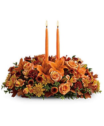 Family Gathering Centerpiece  in Germantown, MD | Oaxaca Florist