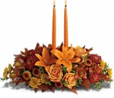 FAMILY GATHERING Centerpiece