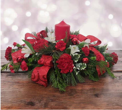 Family Holiday Centerpiece FHF--C2501 Fresh Flower arrangement (Local Only)
