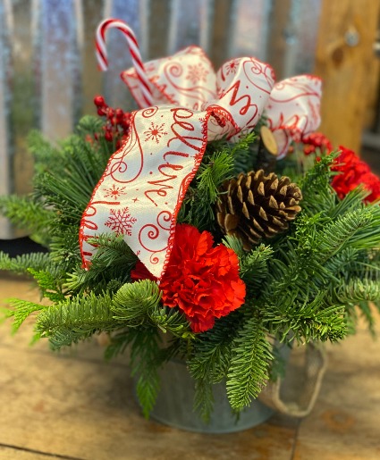 FARMHOUSE CHRISTMAS Fresh Flowers