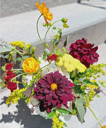Father's Day Special  Designer's Choice in Glastonbury, CT | THE FLOWER DISTRICT