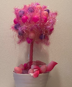  TOPIARY PERFECT FOR THE HOLIDAY  1 ONLY CREATED IN STORE