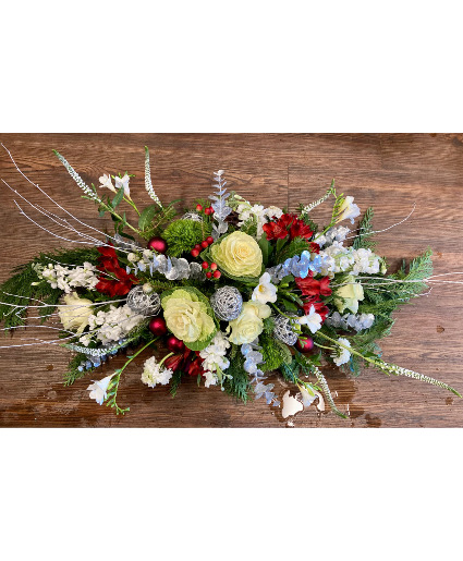 Festive holiday Table Centerpiece