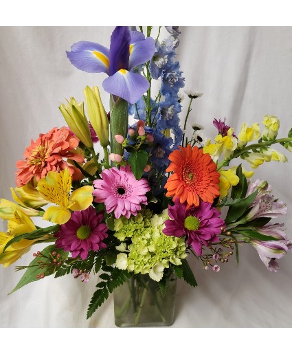 SUMMER BRIGHTS...vase of seasonal bright  (E) Flowers