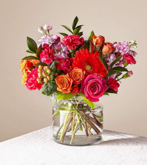 Fiesta Bouquet by FTD 