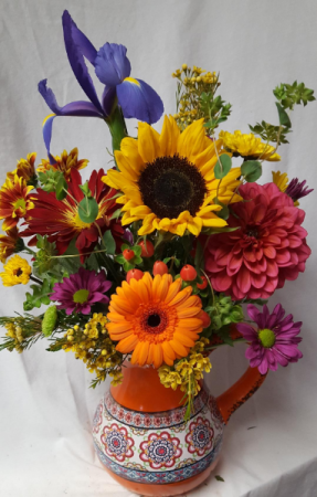 FIESTA FALL PITCHER....WITH SEASONAL  (F) FLOWERS...GREAT KEEPSAKE! Pitcher color may vary