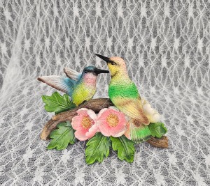 Figurine - 2 Hummingbirds 