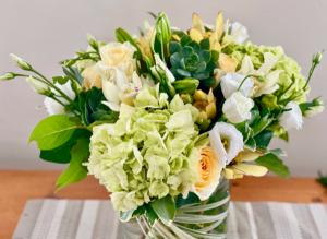 Fiori Creme Cylinder Glass Vase