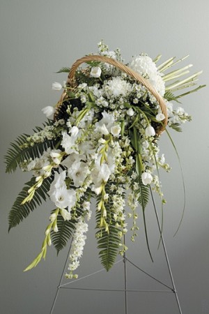 Fireside Basket Easel Funeral
