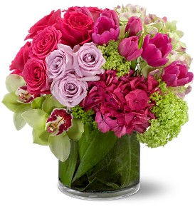 Floral Fantasia  in Glastonbury, CT | THE FLOWER DISTRICT