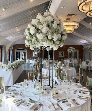 FLOWERS BALL TABLE CENTERPIECE fresh flowers