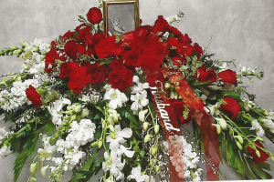 Flying High with style casket spray