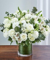 FOND MEMORY Vase Arrangement