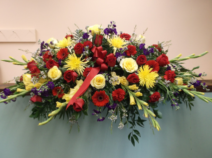 FOND REMEMBRANCE CASKET SPRAY