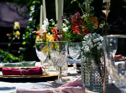 Don Hoels Bud Vase Centerpieces 
