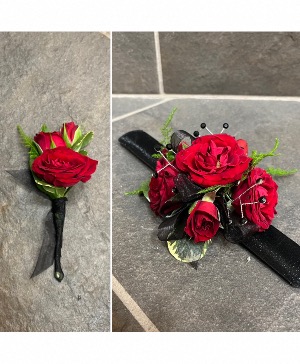 Forever Floral's Radiant Red Roses 