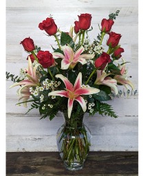 Fragrant Stargazers and 1 Dozen Roses 