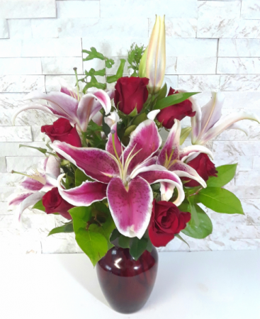 Fragrant Stargazers & Roses 
