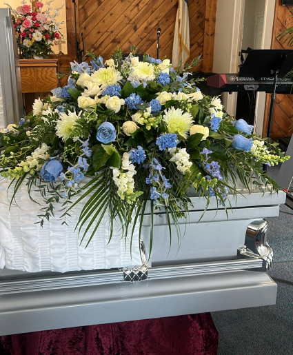 FRENCH BLUE CASKET