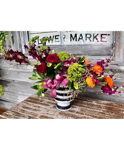 French Country Botanical  Fresh Arrangement
