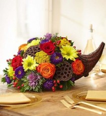 FRESH FLOWER CORNUCOPIA CENTERPIECE