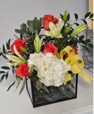 Fresh Flower Terrarium Floral Arrangement