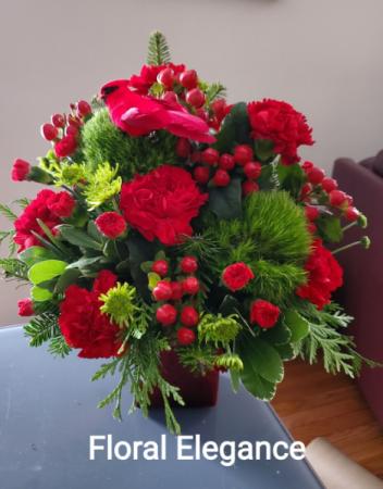 Fresh Holiday centerpiece Xmas