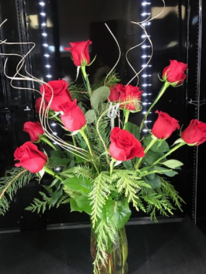 Friday Rose Day Dozen Red Roses 
