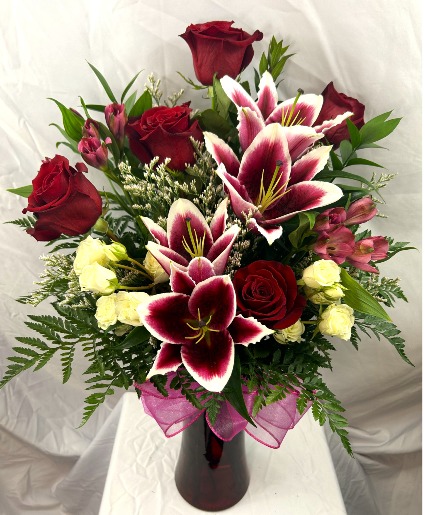 True Love Blooms Vase Arrangement 