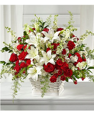 FTD Sentiments of Love Arrangement 