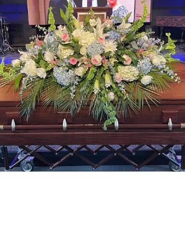 Full Casket Cover  in Acworth, GA | Davis Flowers
