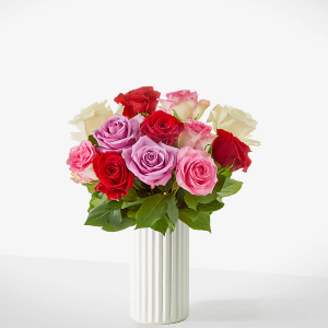 Full Heart Rose Bouquet   With White Vase