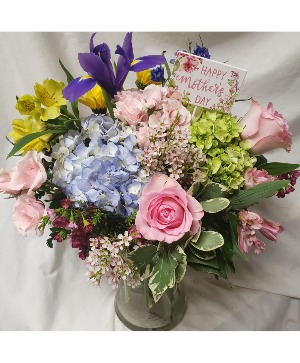 FULL OF LOVE MOTHER'S DAY BOUQUET.  (MD) hydrangea, Lillies, pink roses, filler, and other seasonal flowers arranged and includes a MOTHER'S DAY PIC!