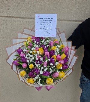 Full Of Love Tulip bouquet 