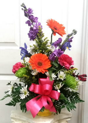 Fun and Flirty Everyday Arrangement 