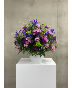 Urn Arrangement #05 