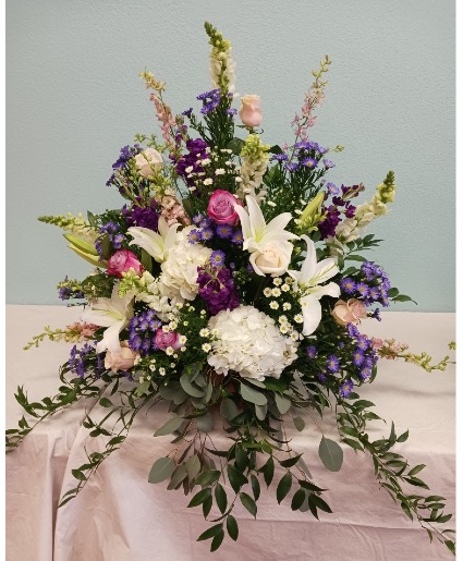 Pastel Delight Ceremony Flowers
