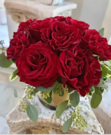 12 Love beyond Measure Heart Rose  