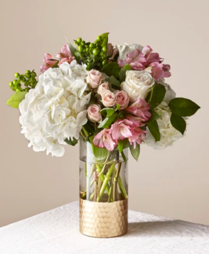 Garden Luxury Fresh Arrangement 