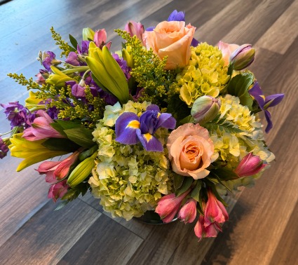 Gardens of Spring Fresh Arrangement